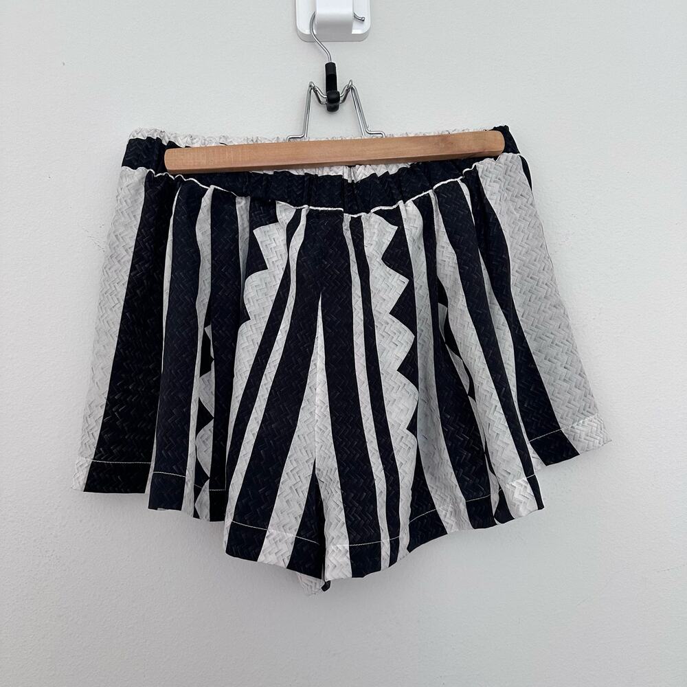 Silvia Tcherassi silk shorts size small NEW